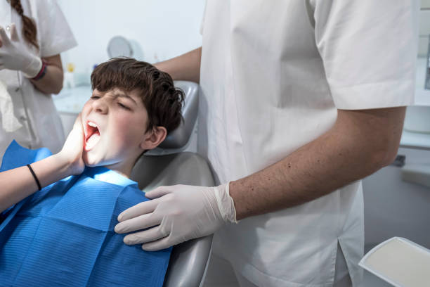 Best Weekend Emergency Dentist in Lake Barcroft, VA